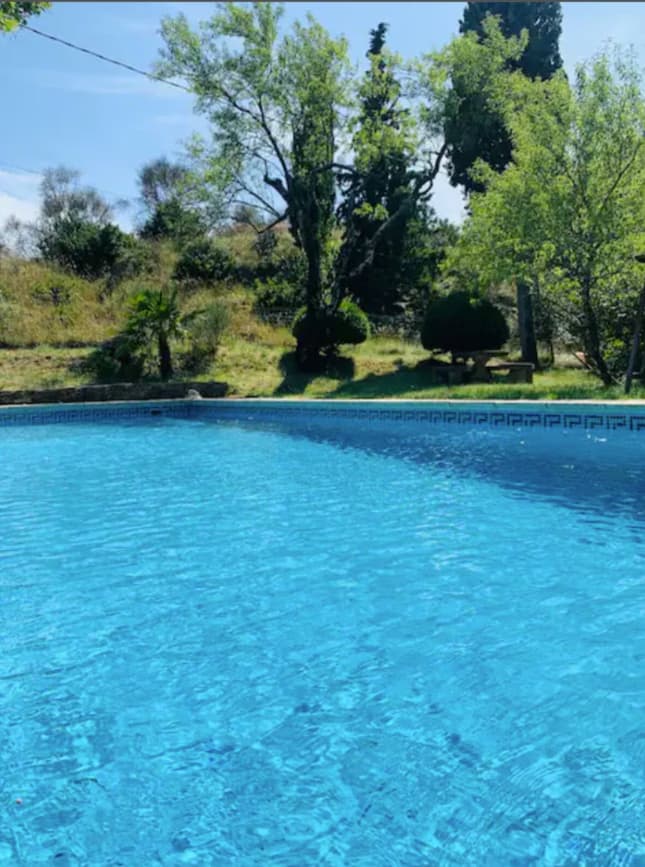 Canicule en Ardèche : où trouver la fraîcheur (grottes, rivières, bons horaires)