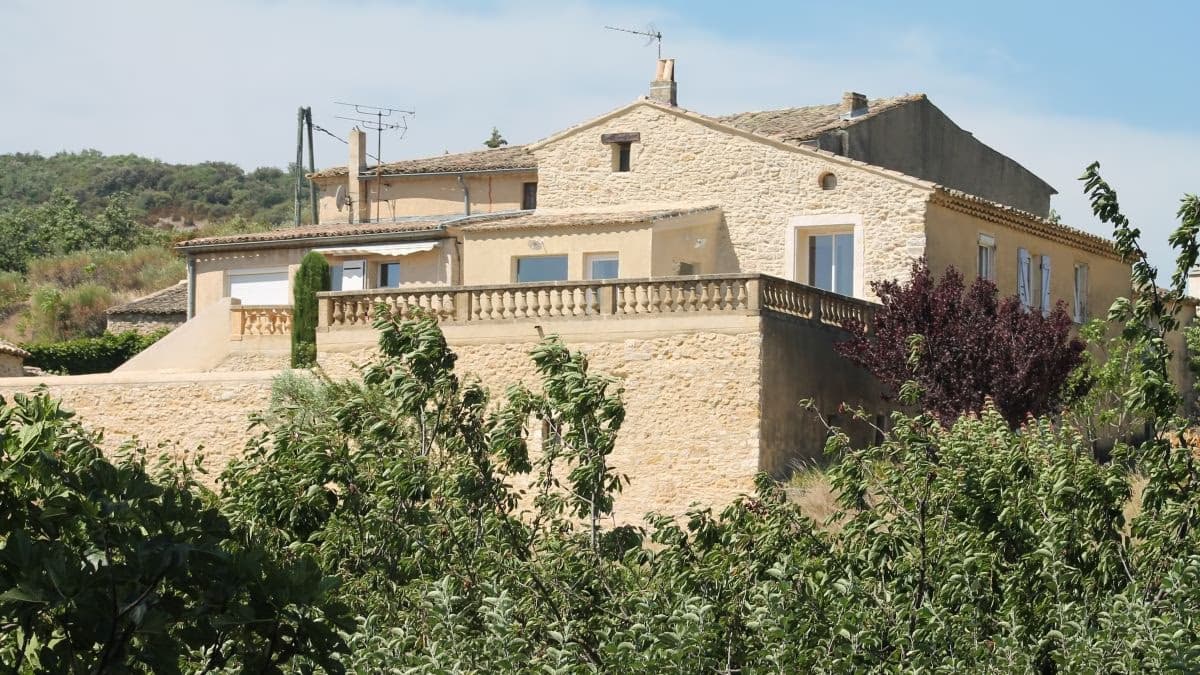 Visiter Saint-Montan : le guide complet du village médiéval (par des habitants)