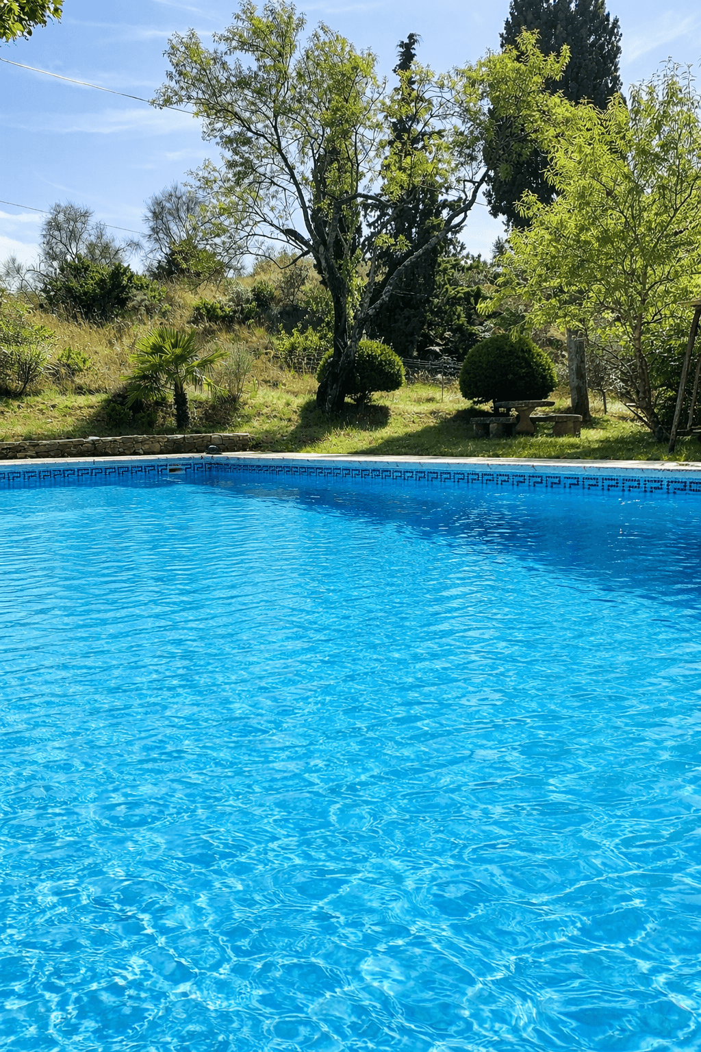 Piscine du Mas d’Eylieux pour un week-end EVJF en Ardèche